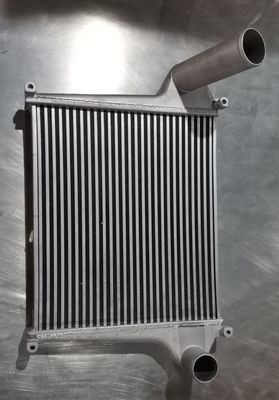 Pipa Tebal Hino Intercooler Untuk Radiator AZ9525530003