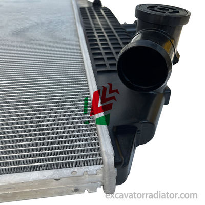 Hino 57038 Jual Panas Truk Mesin Radiator Tangki Produsen Aluminium Sistem Pendingin Berkualitas