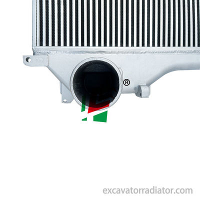 Hino Truck Single Port Intercooler Aluminium Core Berkinerja Tinggi Truck Heat Dissipation Intercooler Assembly Aksesoris