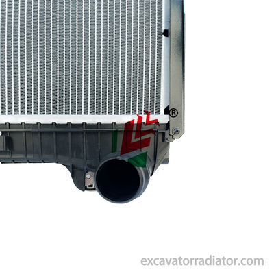 radiator truk berat Sistem pendingin Mesin Truk Tangki Plastik Inti Aluminium Oe 2433149 2439720 2439722 Untuk SCANIA Truc
