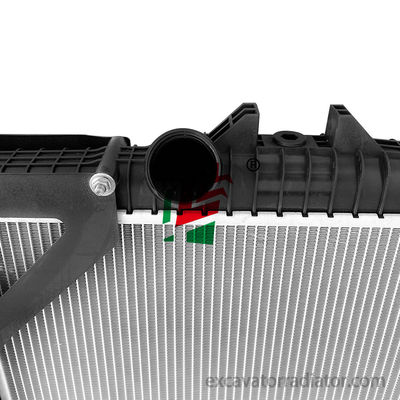 radiator truk berat Sistem Pendingin Truk Berat OE 20460178 20517350 20536920 20722444 21385165 Radiator Untuk Truk