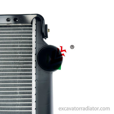 Isuzu 51k radiator aksesoris pemasangan radiator truk inti aluminium berkualitas tinggi