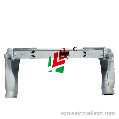 Isuzu intercooler OEM114310555 truk kinerja tinggi aluminium dissipation panas intercooler perakitan