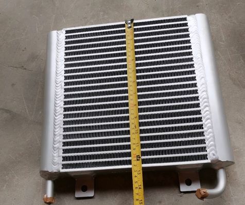 Carter E303 Ekskavator Aluminium Radiator Kustom Tekuk Lurus
